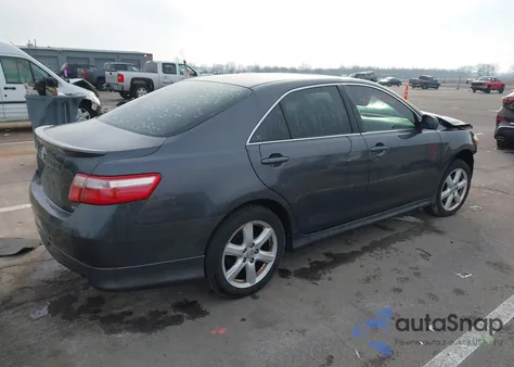 2009 Toyota Camry Se z USA, uszkodzony, nr VIN 4T1BE46K69U379341